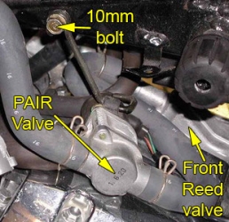VTX 1800 PAIR valve and mounting bolt
