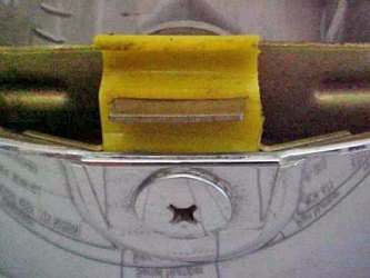 Headlight rattle fix